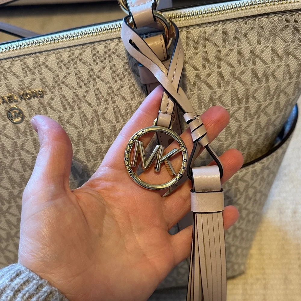 Michael Kors Logo Tote - Picture 3 of 5